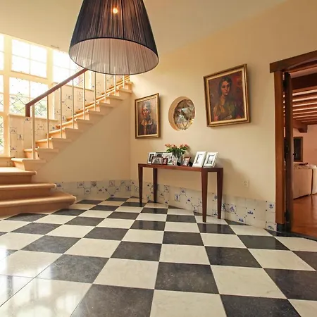 Villa Middenblink