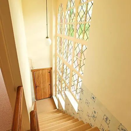 Middenblink Villa *